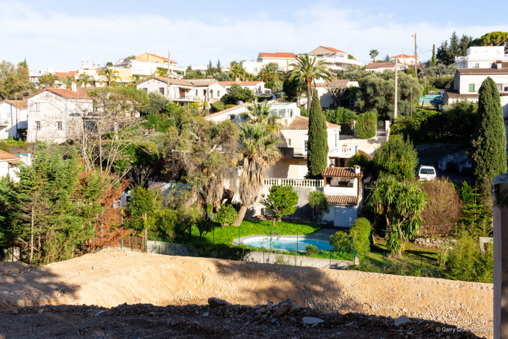 650 boulevard Pierre Delmas, 06600 Antibes. Résidence Goya par Tamarins. Démolition mars 2026