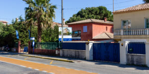 Lire la suite à propos de l’article 23 Ave. de Cannes « Blue Juan »